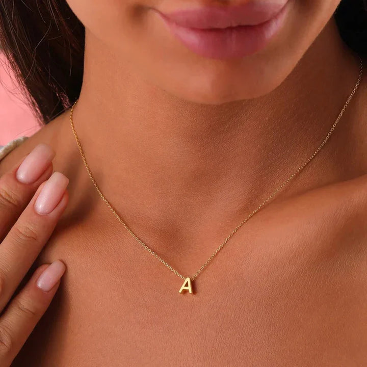 Stornfield | Dainty Minimal Letter Initial Necklace