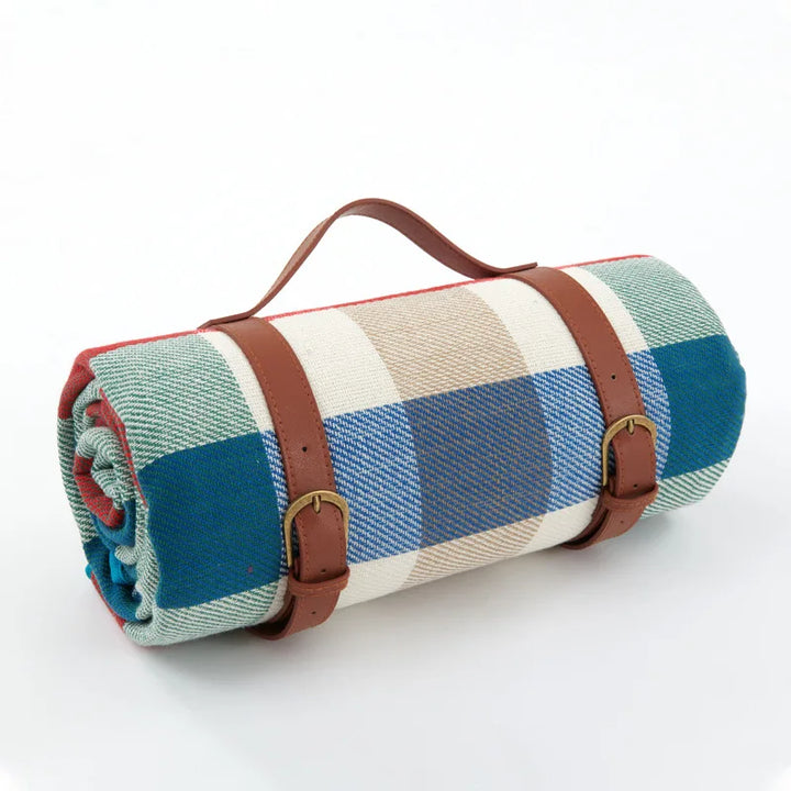 NovaPlaid | Waterproof foldaStornfielde picnic Stornfieldanket with carry strap | Stornfield