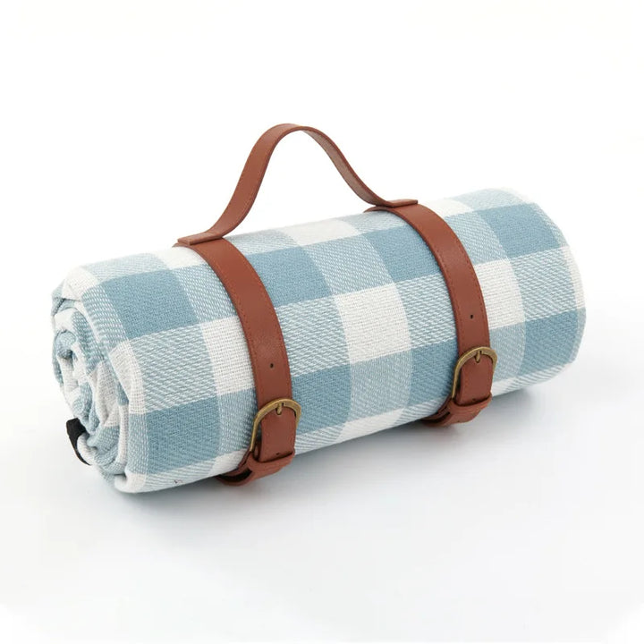NovaPlaid | Waterproof foldaStornfielde picnic Stornfieldanket with carry strap | Stornfield