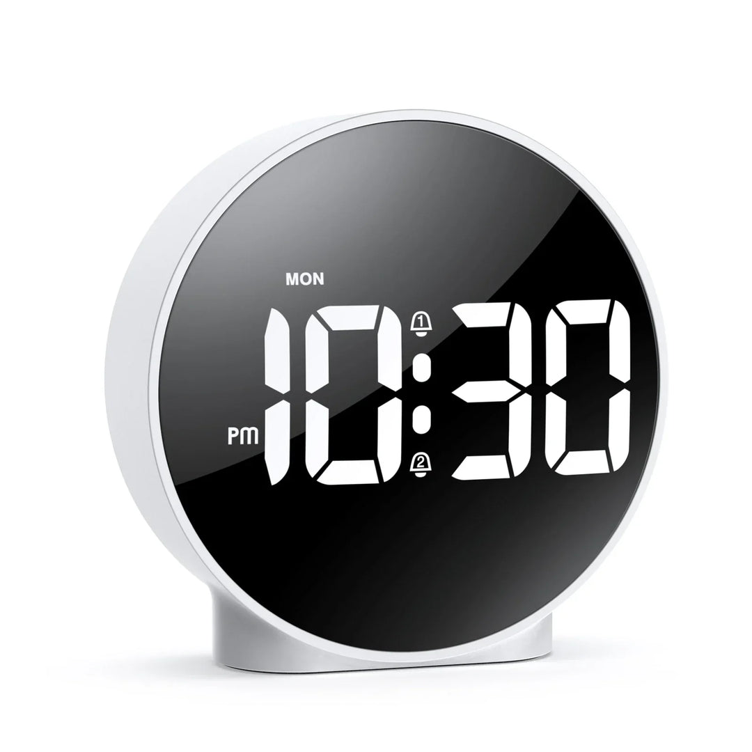 Stornfield | BrightTime – Bright LED Digital Alarm Clock with USB Charging