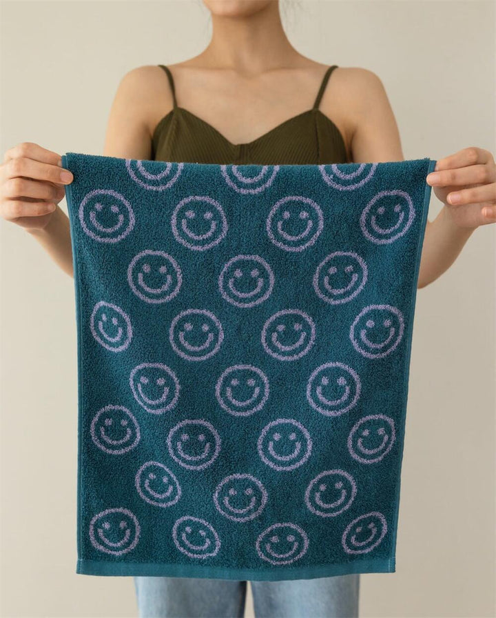 Reversible Smiley Towel | Stornfield