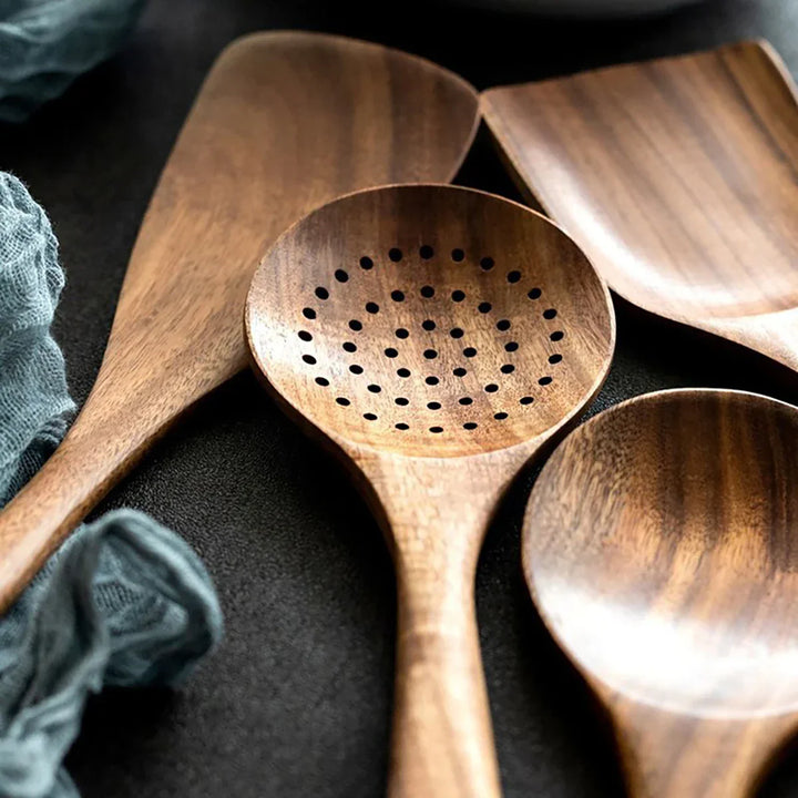 EcoWood – Luxurious wooden cookware set with Stornfield storage bucket