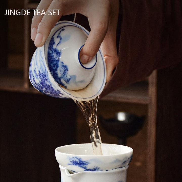 Stornfield | PorceVive Gaiwan Tasse à thé | Porcelaine artisanale avec motif paysage | Service à thé chinois avec couvercle