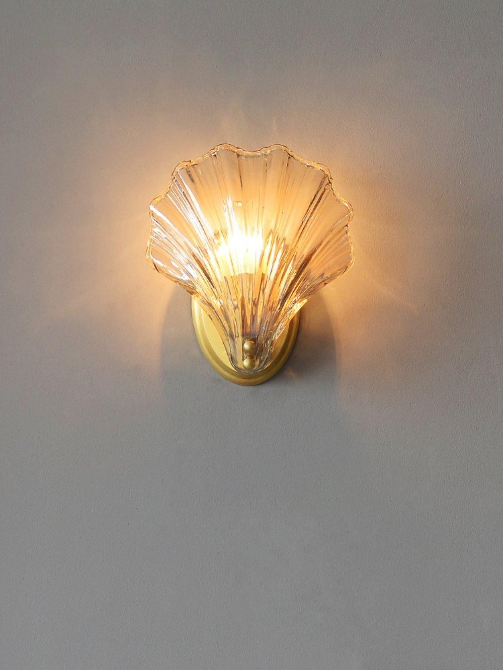 Shell wall lamp - Bring maritime elegance into your home | Stornfield