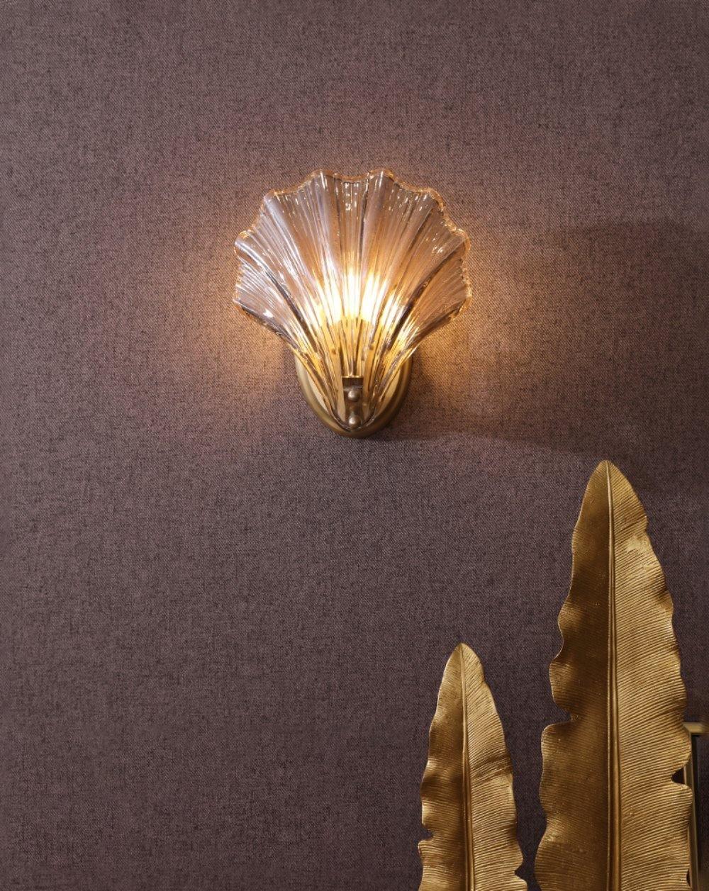 Shell wall lamp - Bring maritime elegance into your home | Stornfield