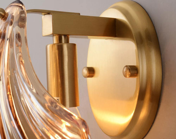 Shell wall lamp - Bring maritime elegance into your home | Stornfield
