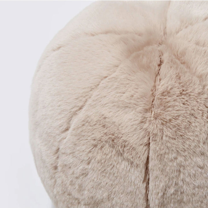 Round short-pile fur cushion | Stornfield