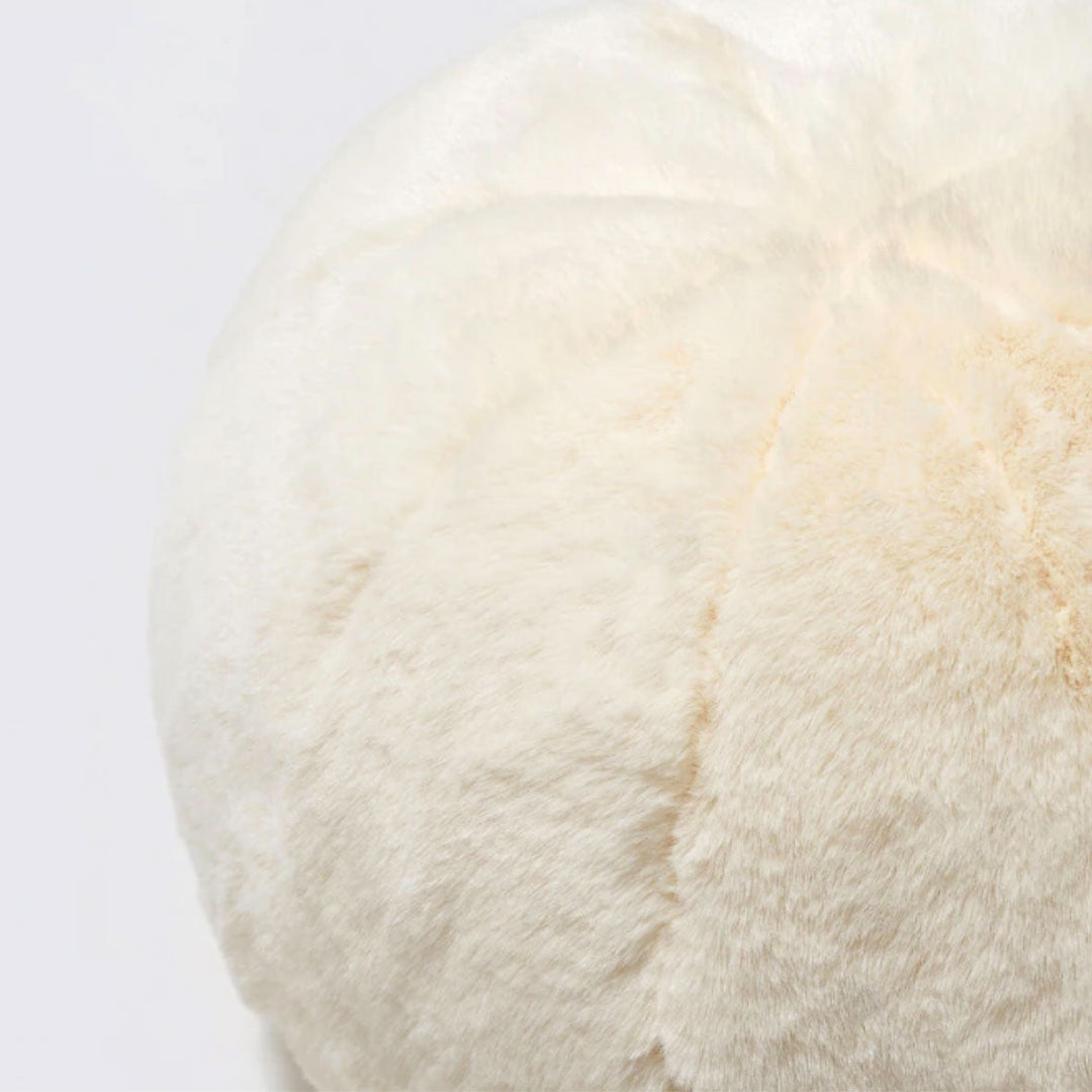 Round short-pile fur cushion | Stornfield