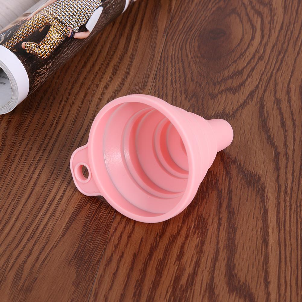 Collapsible Silicone Kitchen Funnel | Stornfield