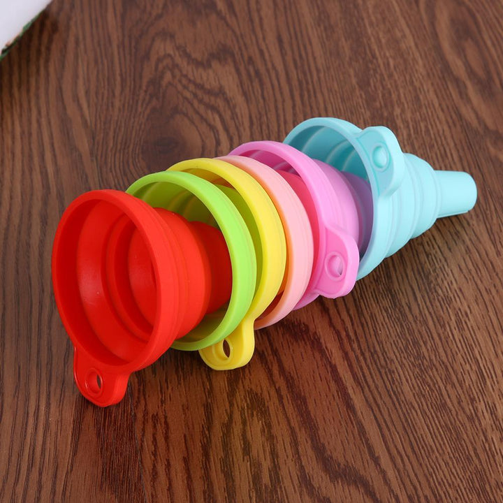 Collapsible Silicone Kitchen Funnel | Stornfield