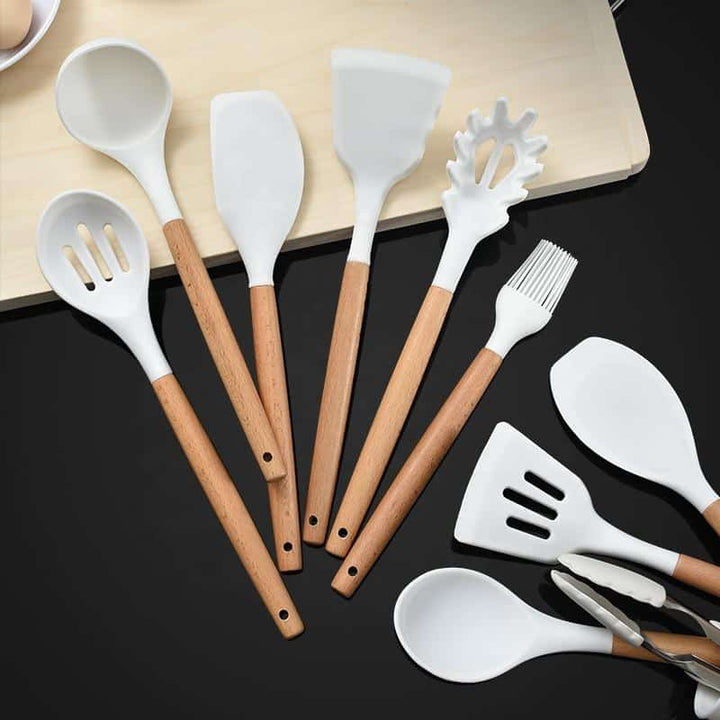 Kitchen set with 11 pieces in wood / silicone including holder (black or white) | Stornfield