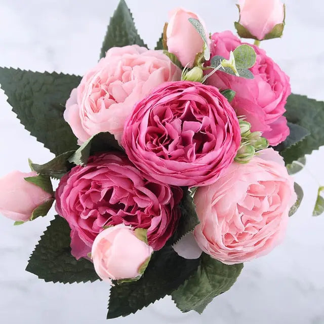 Stornfield | Pink silky gypsophila bouquet