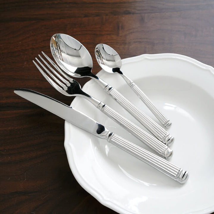 Stornfield | Simple striped 4-piece cutlery set