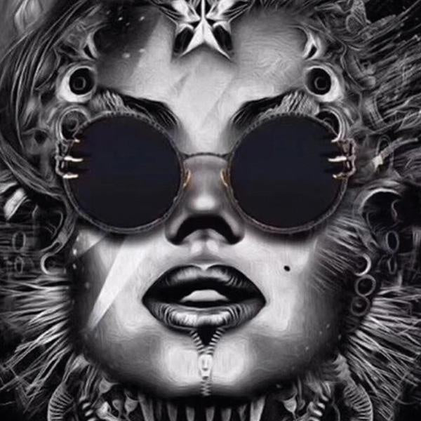 Skull Claw Round Sunglasses | Stornfield