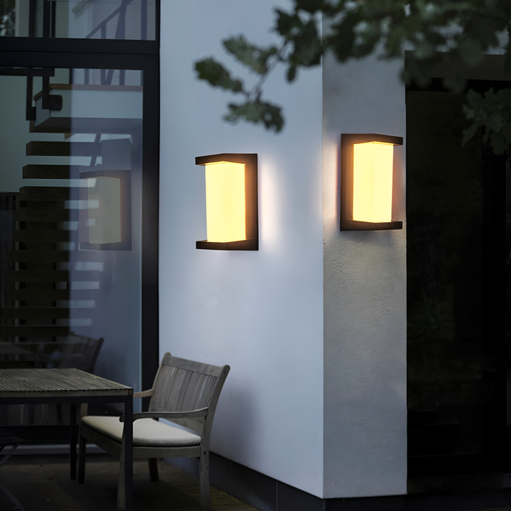 Smart Outdoor Wall Lamp with Motion Detector – LED Lighting for Safety and Atmosphere | Stornfield