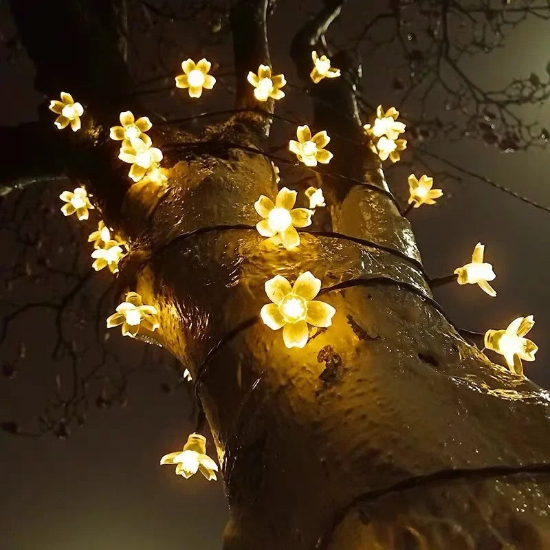Solar-powered flower garden lights for enchanting outdoor atmosphere | Stornfield