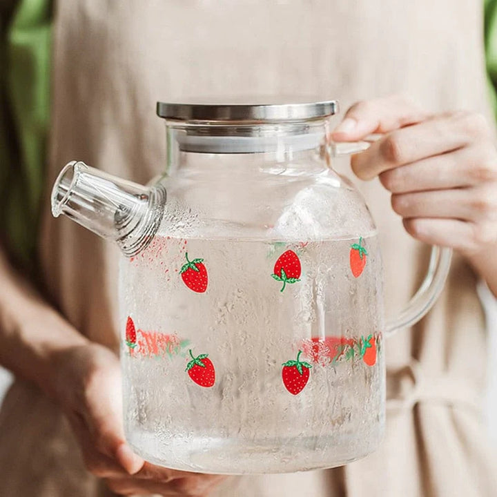 Strawberry glass teapot | Stornfield