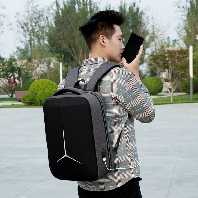 Stornfield | Multifunctional Waterproof Sporty 15-inch Laptop Business Backpack with USB Port (Black)