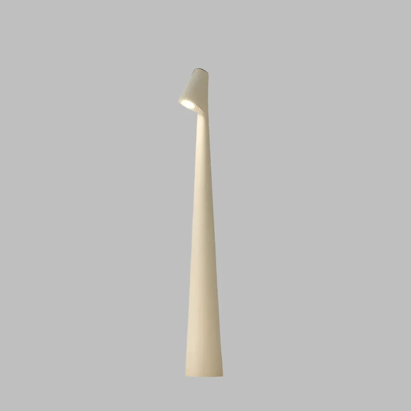 Stylish table lamp - wireless | Stornfield