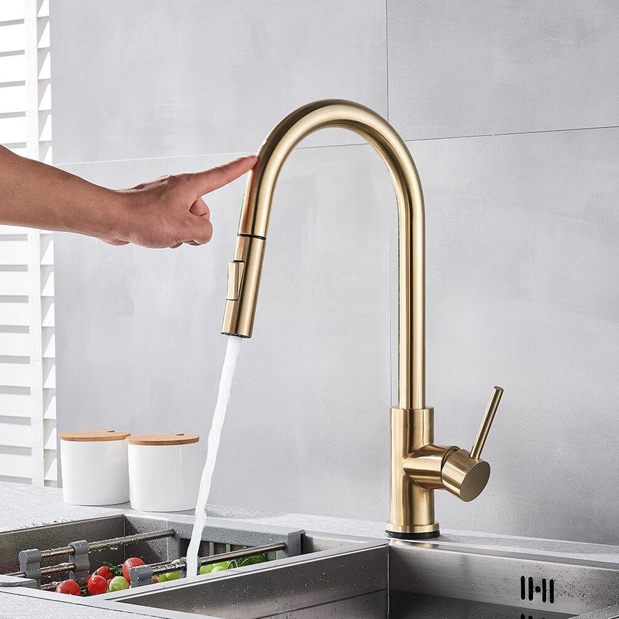 Stornfield | TouchTech Pull-Out Kitchen Tap – Sensor Touchless Mixer Tap with Flexible Spout | Modern Brass Faucet