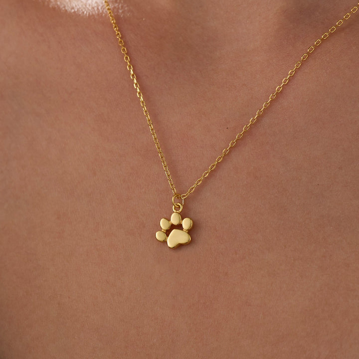 Stornfield | Delicate Paws Necklace for Animal Lovers