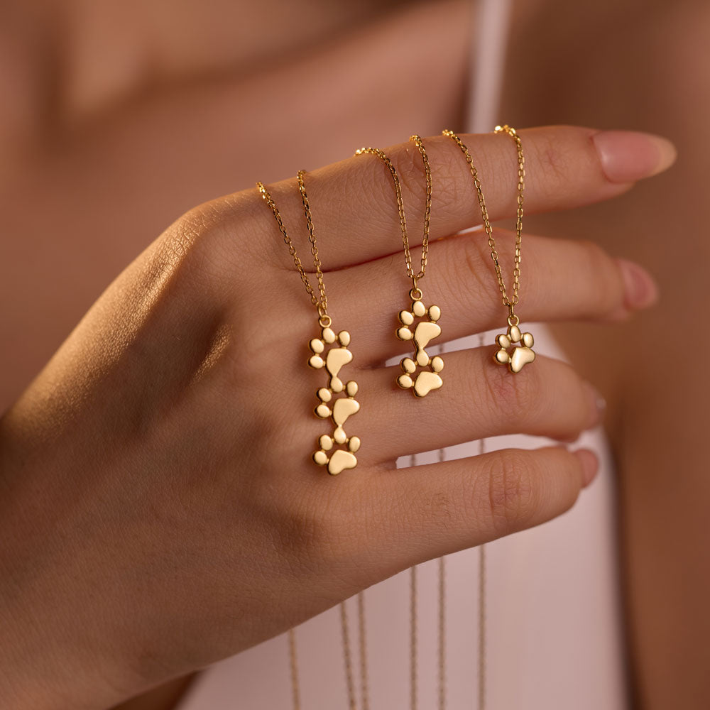 Stornfield | Delicate Paws Necklace for Animal Lovers