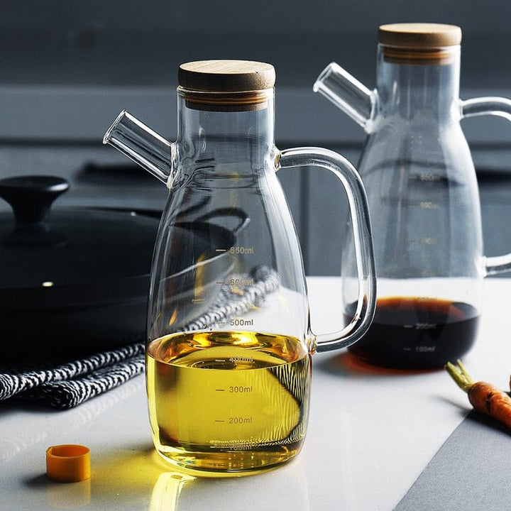 Stornfield transparent glass oil bottle with handle