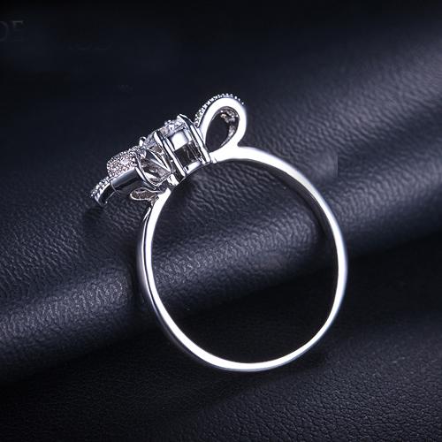 Swiss Crystal Bow Ring | Stornfield