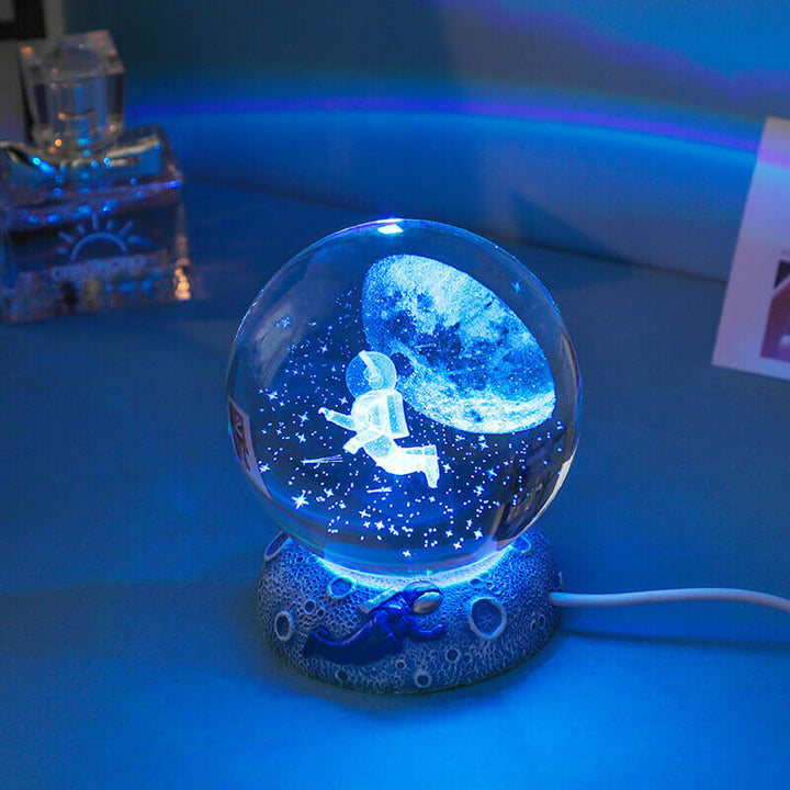 Stornfield | Underwater World Crystal Ball Night Light