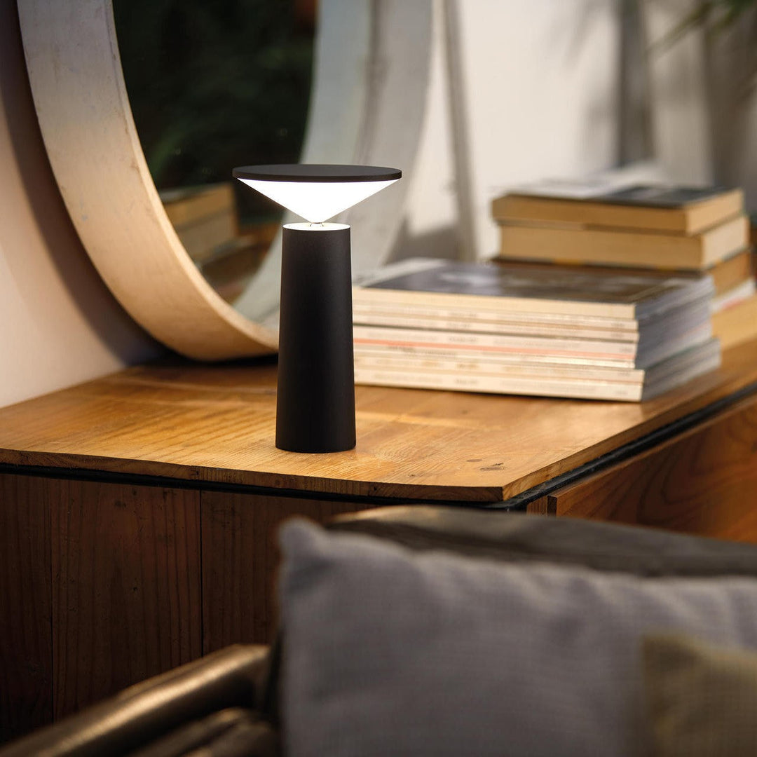 Stornfield | InfiNight - Modern touch-sensor table lamp | Dimmable