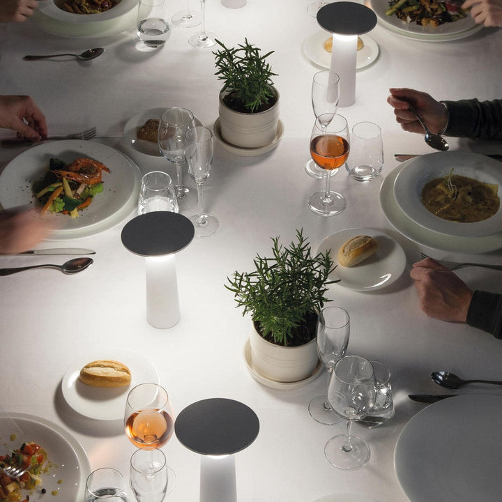 Stornfield | InfiNight - Modern touch-sensor table lamp | Dimmable