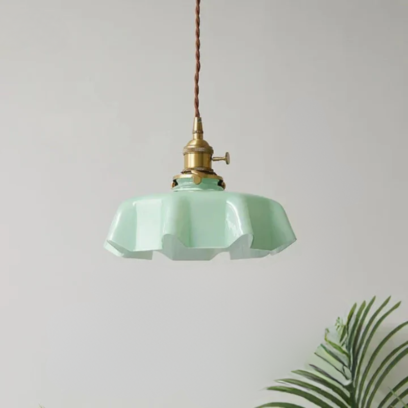 Brass pendant light in French design – Elegant ceiling lamp for living room | Stornfield