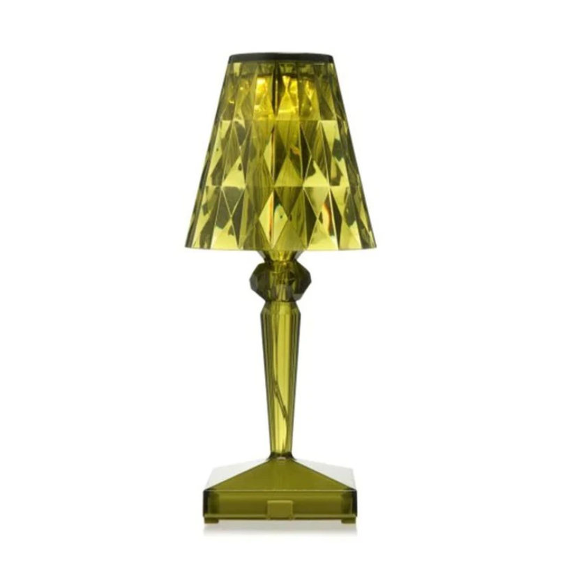 Chic Table Lamp with Crystal Design - CrystalLuxe | Stornfield