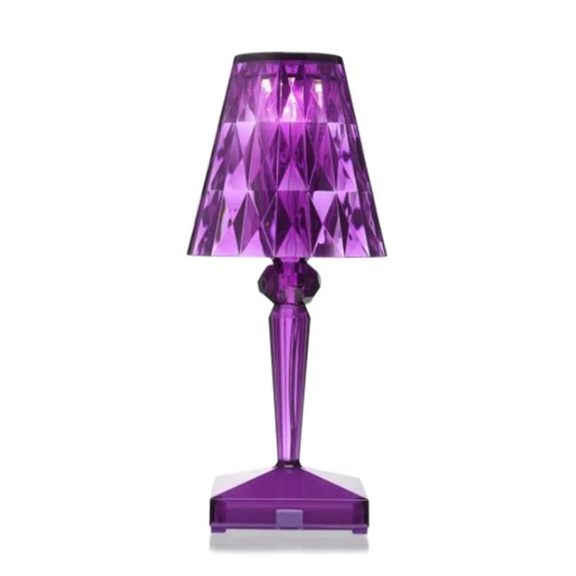 Chic Table Lamp with Crystal Design - CrystalLuxe | Stornfield