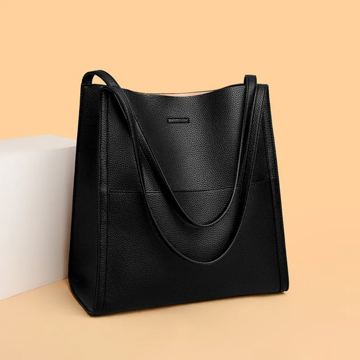 Large Leather Handbag with Generous Capacity - DailyLux | Stornfield