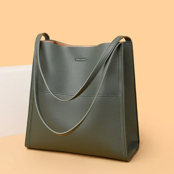 Large Leather Handbag with Generous Capacity - DailyLux | Stornfield