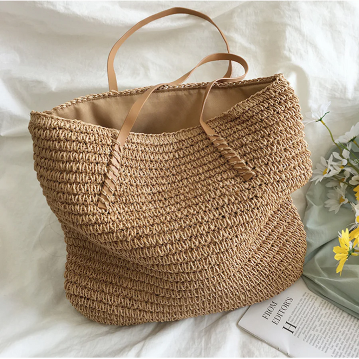 Spacious Handbag with Sturdy Shoulder Strap - TerraWoven | Stornfield