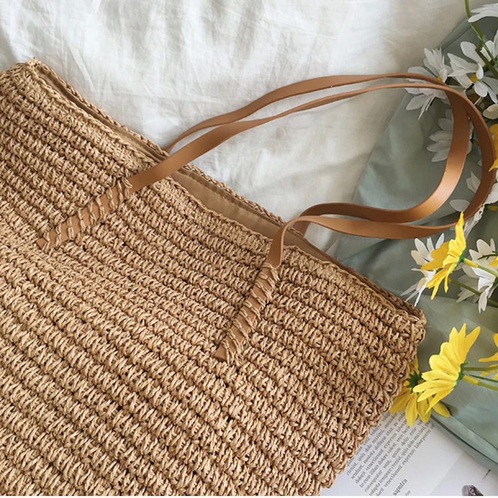 Spacious Handbag with Sturdy Shoulder Strap - TerraWoven | Stornfield