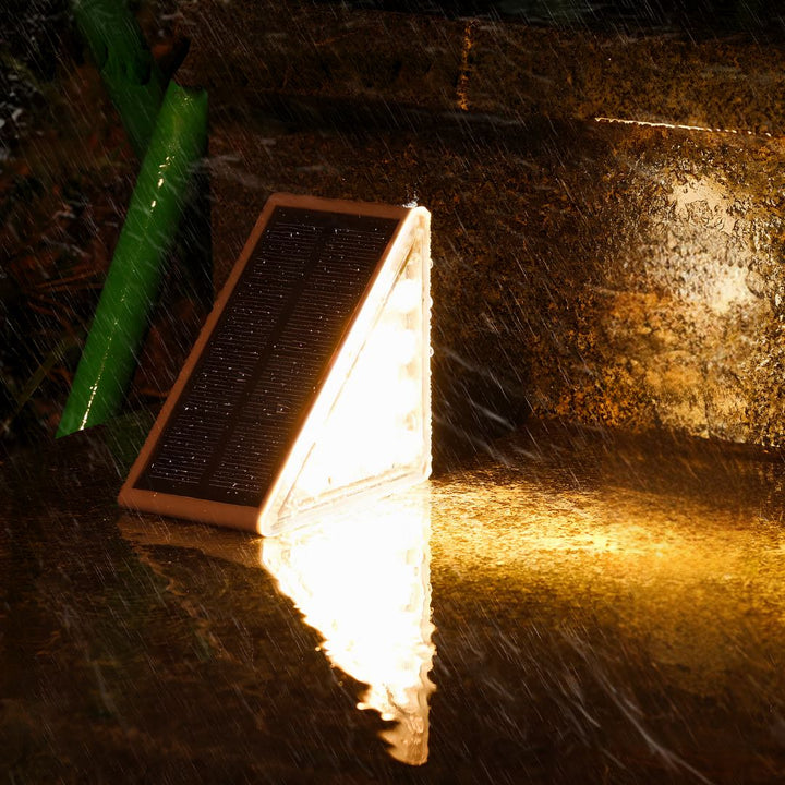 Solar-Powered Stair Lighting - SoluStep | Stornfield