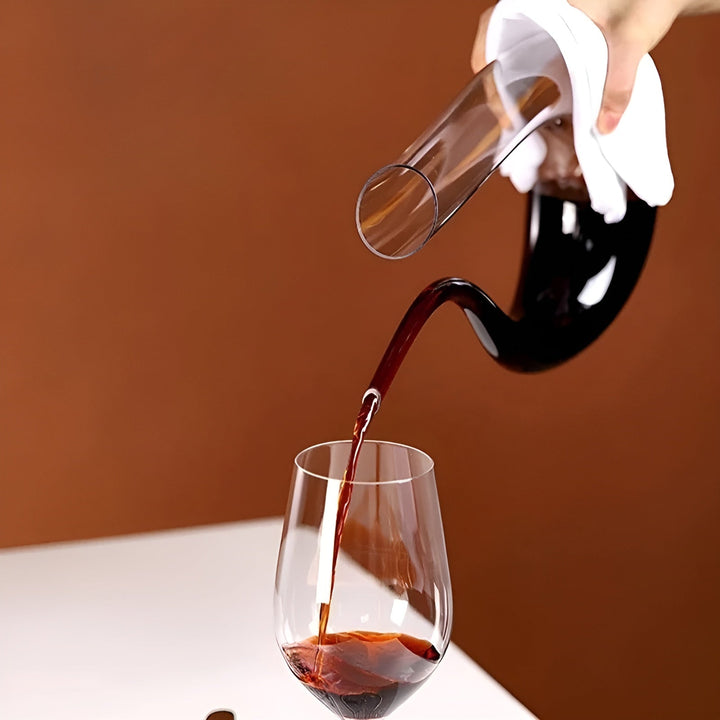 Wine Decanter with Aerator - Hand Stornfieldown & Stylish - 1500 ml for Bar & Home - Lead-Free Glass | Stornfield