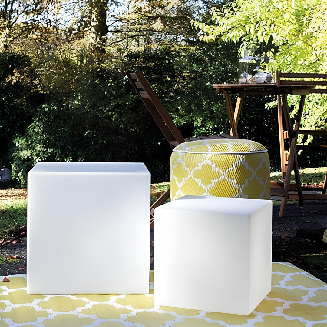 Modern Cube Garden Light – Lighting for Outdoor and Indoor Spaces | Stornfield