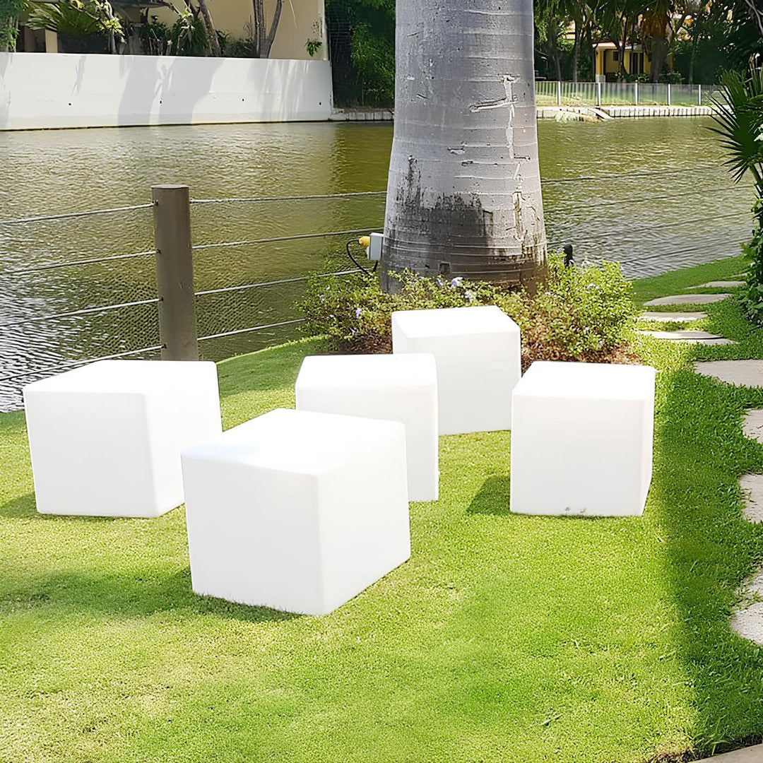 Modern Cube Garden Light – Lighting for Outdoor and Indoor Spaces | Stornfield