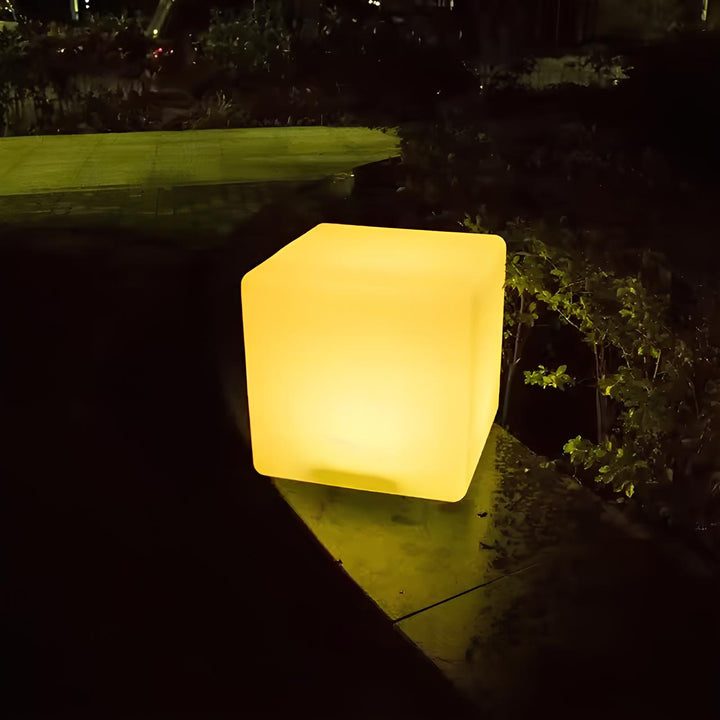 Modern Cube Garden Light – Lighting for Outdoor and Indoor Spaces | Stornfield