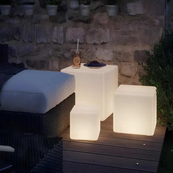 Modern Cube Garden Light – Lighting for Outdoor and Indoor Spaces | Stornfield