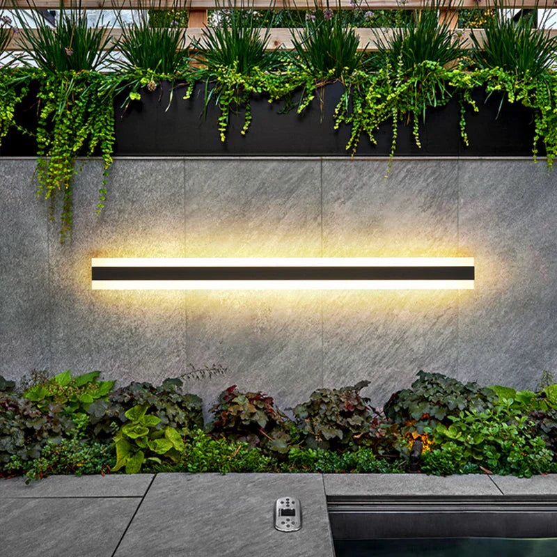 Waterproof Outdoor Wall Lamp - AquaLume | Stornfield