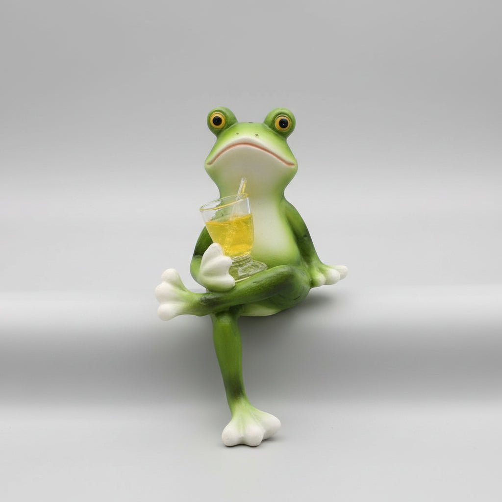 Tipsy Frog Pot Hanger | Stornfield