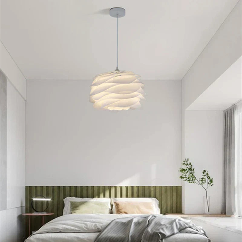 Romantic Rosary Ceiling Lighting – Elegant and Atmospheric for Any Interior | Stornfield