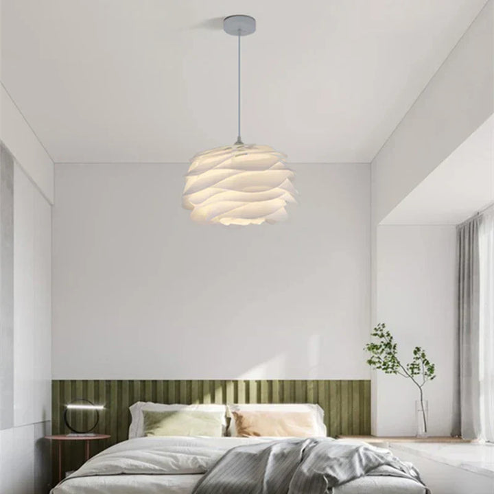 Romantic Rosary Ceiling Lighting – Elegant and Atmospheric for Any Interior | Stornfield