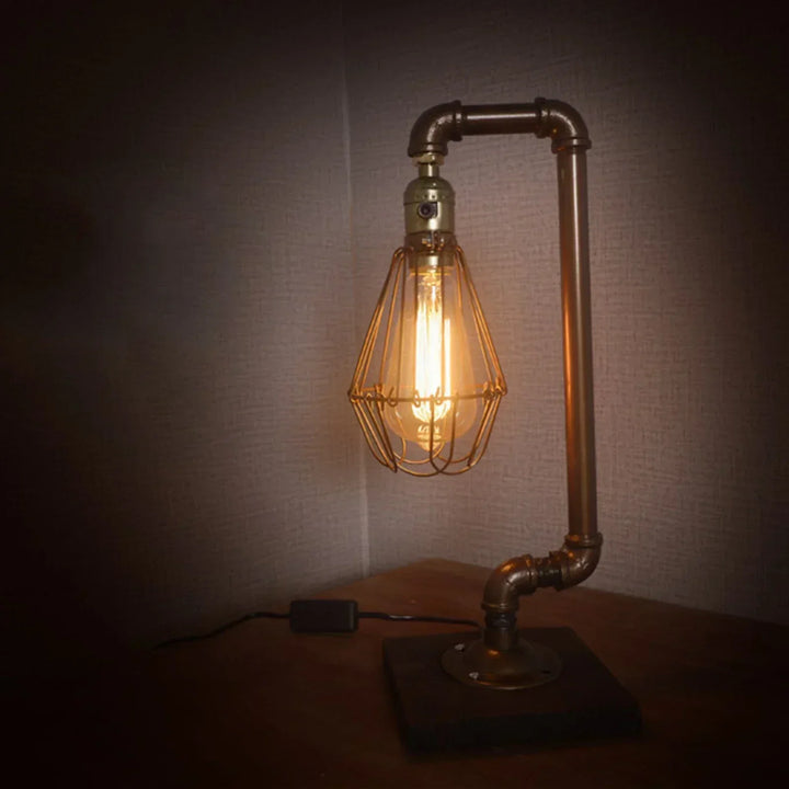 Stornfield | RetroCharm – Retro Metal Table Lamp