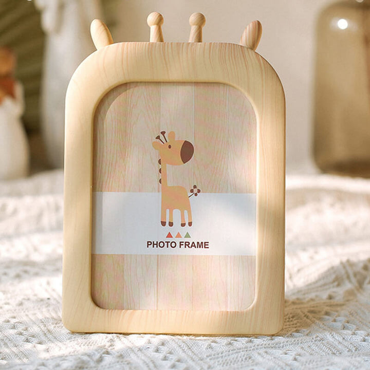 Stornfield | Heart-shaped photo frame